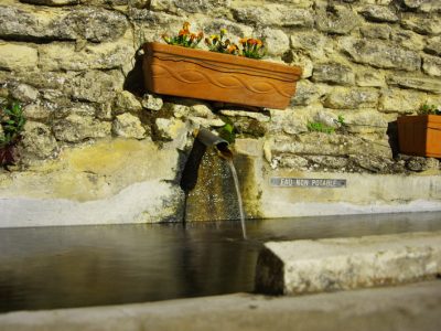 Lavoir haut de Chantemerle Les Grignan de nuit