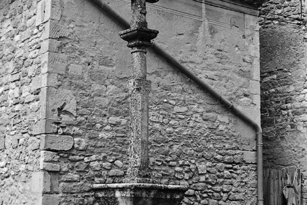 Chemin de croix chantemerle-les-grignan référence 21Fi6302