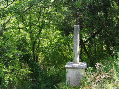 Calvaire à la Calade de Chantemerle Les Grignan