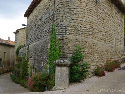 Calvaire à l'entrée de Chantemerle-Lès-Grignan