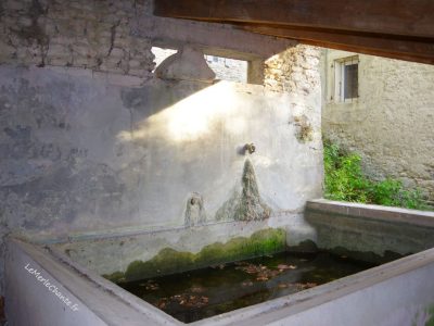 Lavoir de Chantemerle Les Grignan (intérieur)